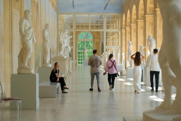 Déstockage de parfums : économisez avec fragrencia en ligne